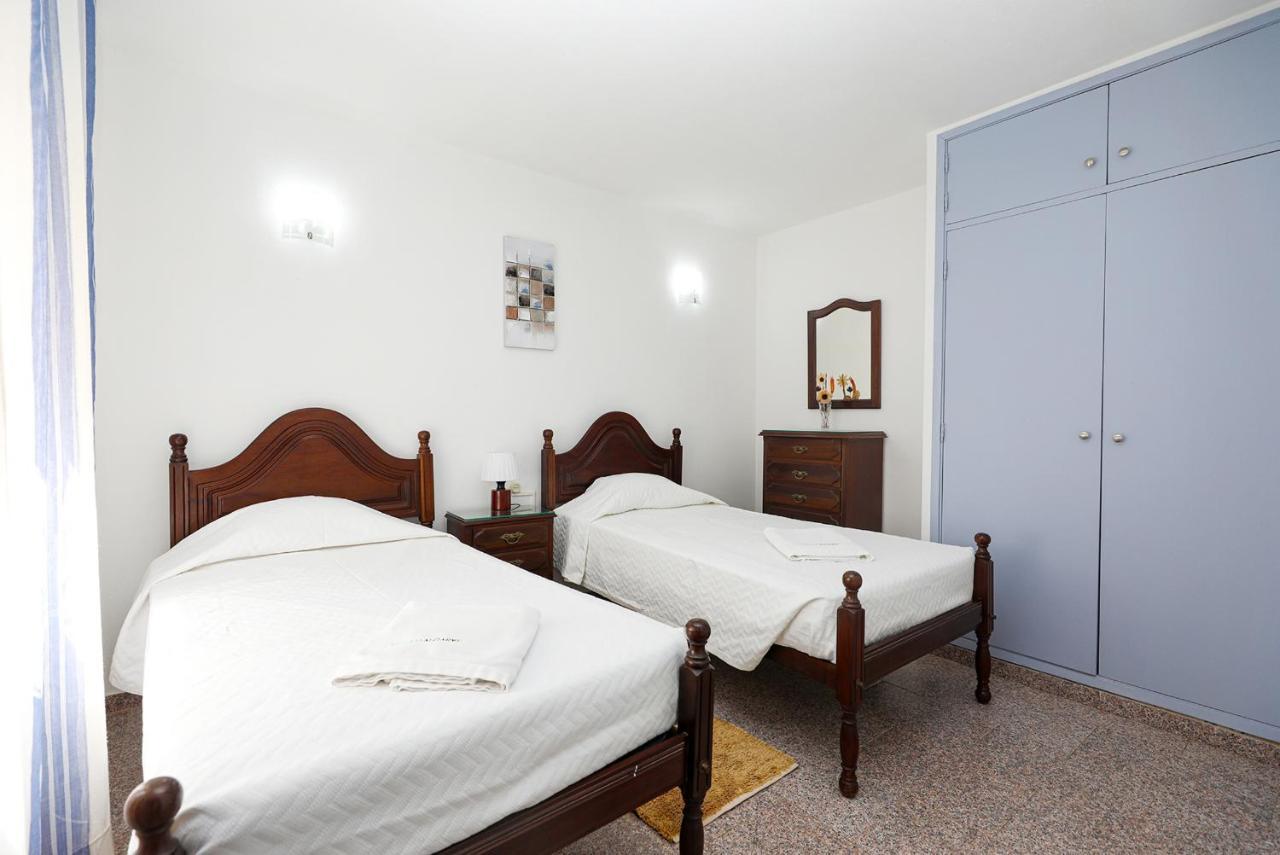 Akisol Apartments In Burgau Budens Bagian luar foto