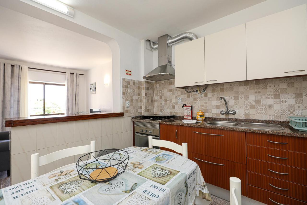 Akisol Apartments In Burgau Budens Bagian luar foto